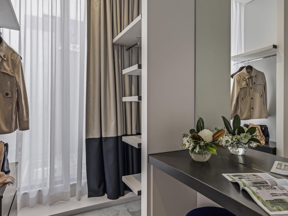 Peppers Premium King Deluxe Corner Room - Photo 5