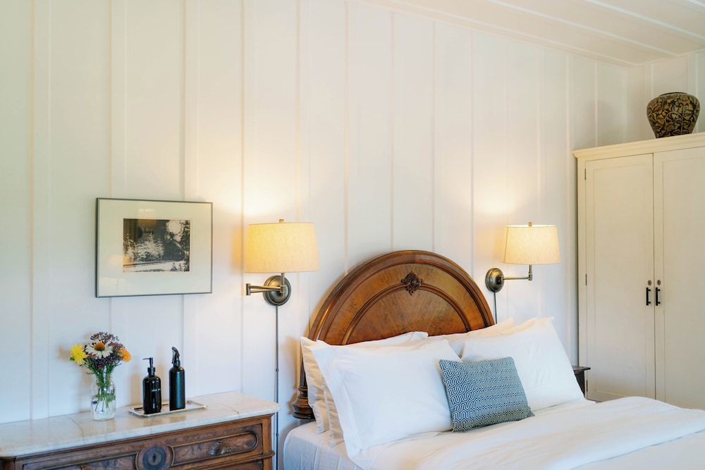 Premium Double Room, Multiple Beds, Balcony, Valley View photo 3