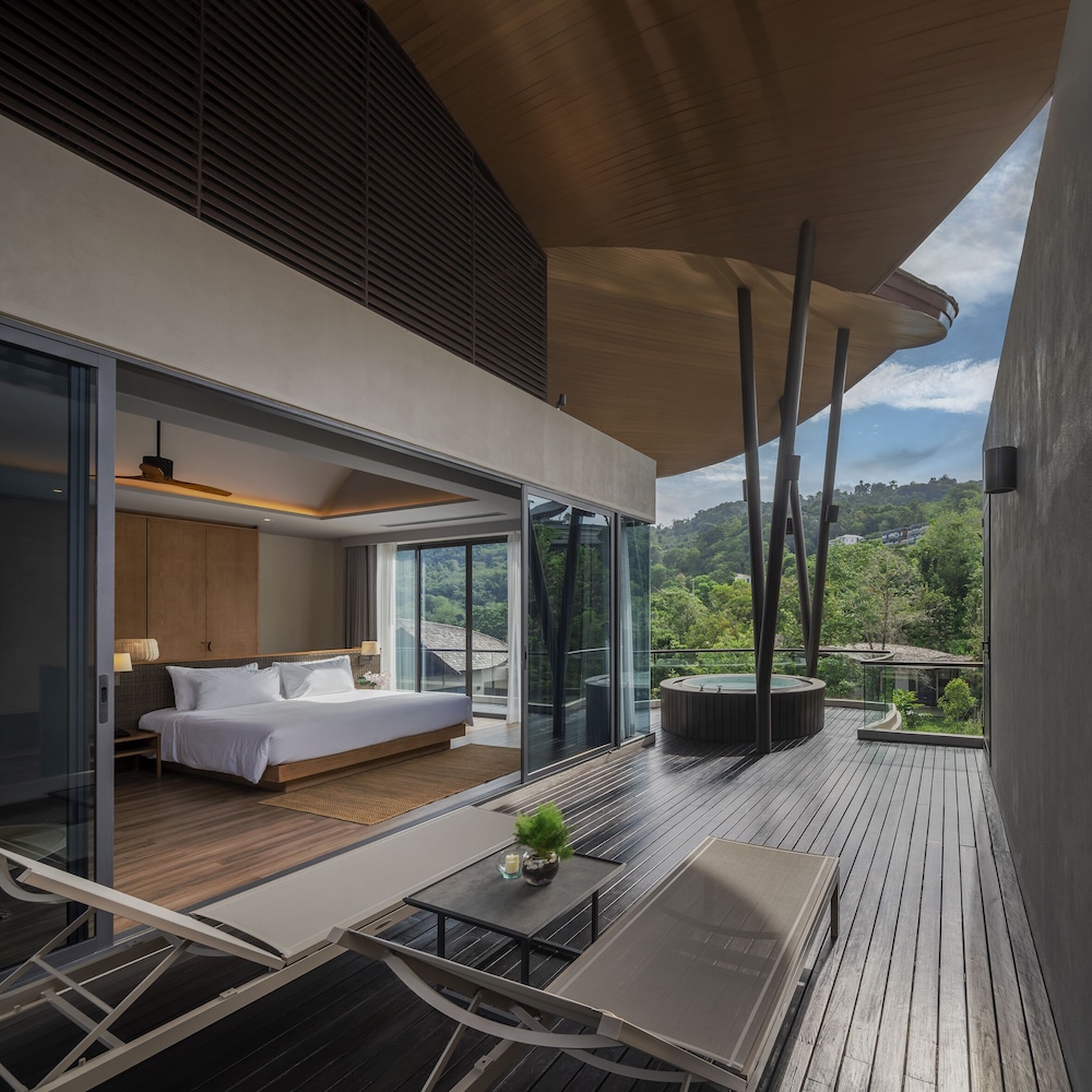 Private Loft with Whirlpool - Photo 5