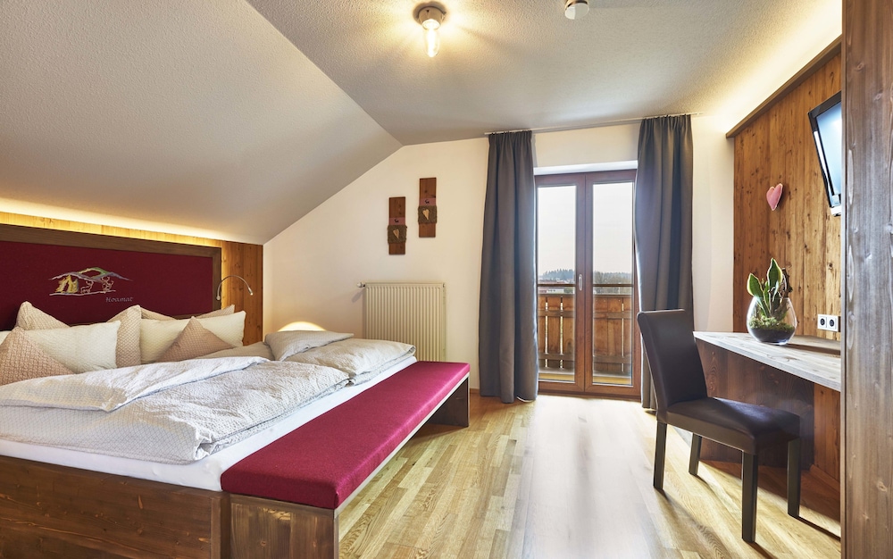 Classic Suite (Morgenrot) photo 1