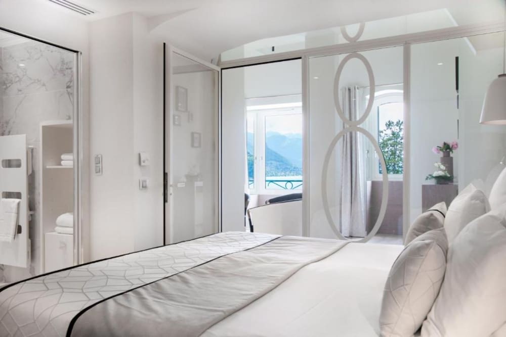 Imperial Suite with spa access on reservation