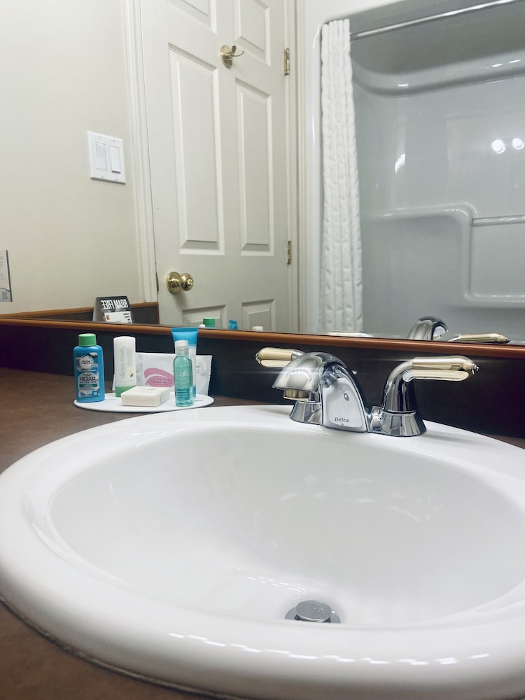Kitchenette Room, 1 King Bed - Photo 2