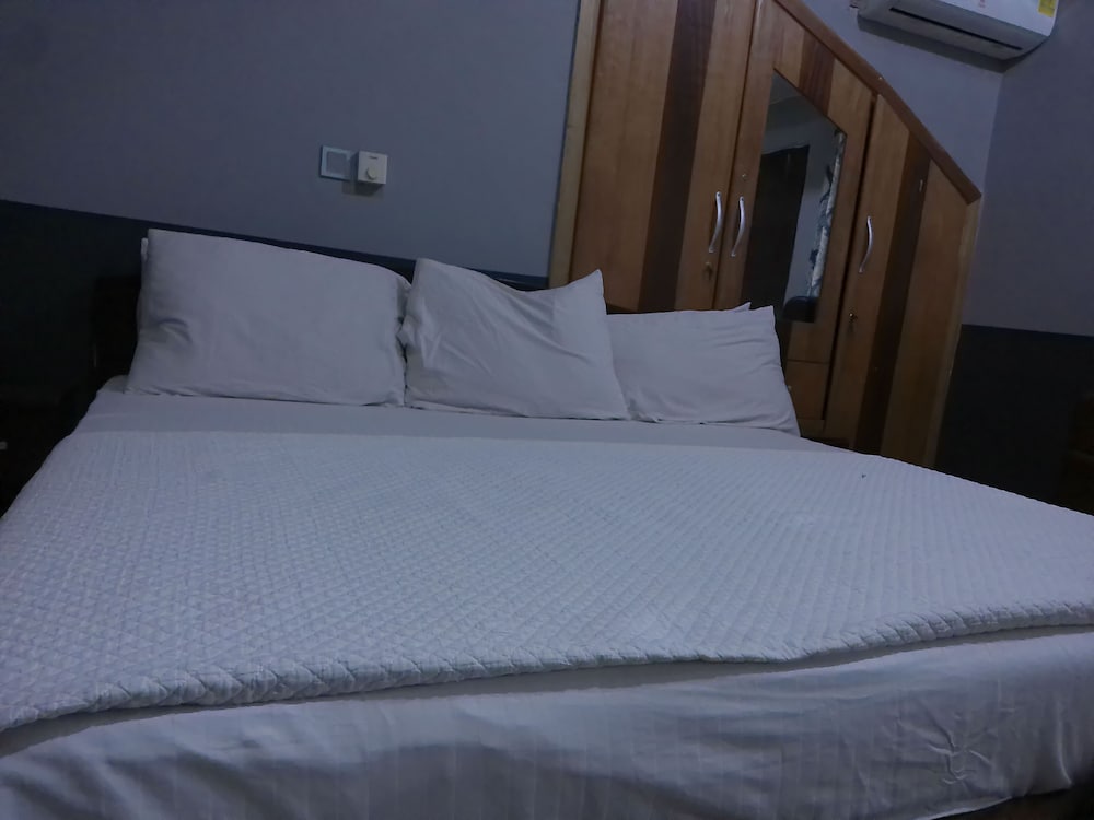 Luxury Room