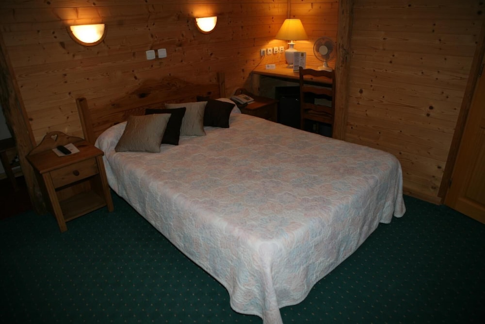 Standard Double Room photo 2