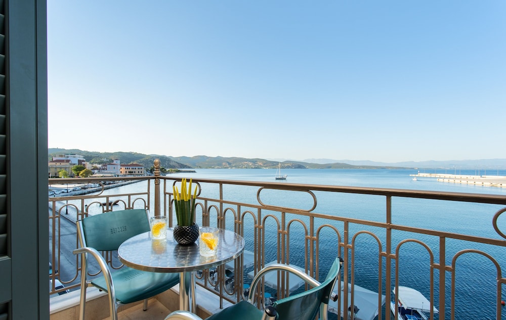 Classic Double Room, Sea View - Photo 1
