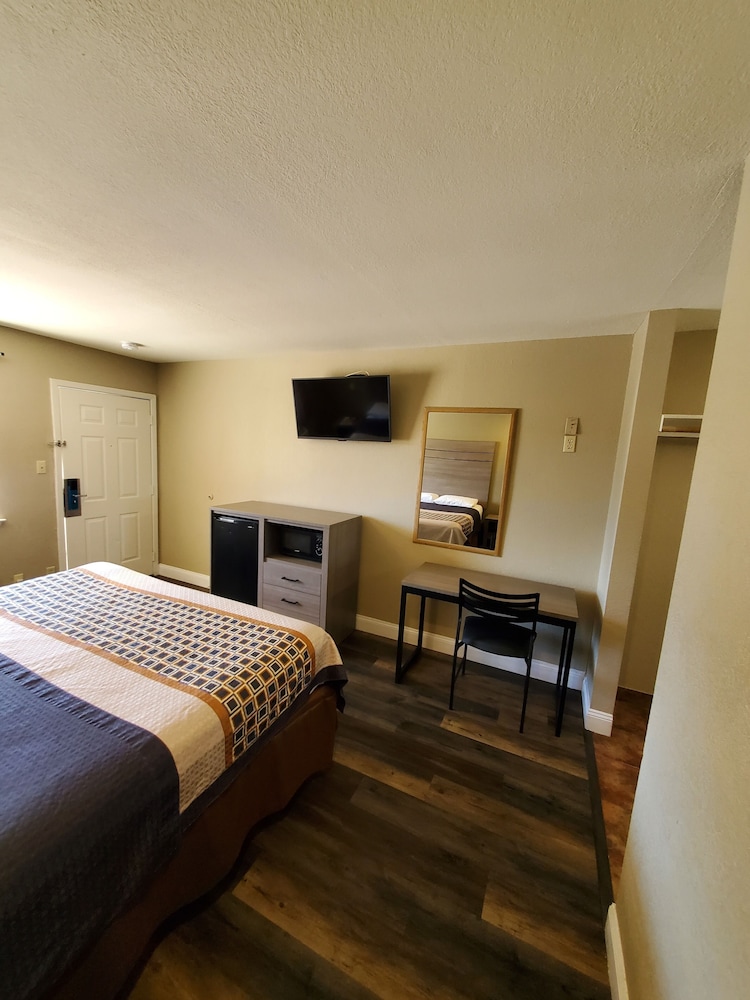 Basic Room