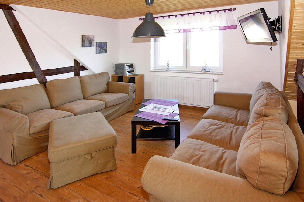 Comfort Apartment, 3 Bedrooms photo 3