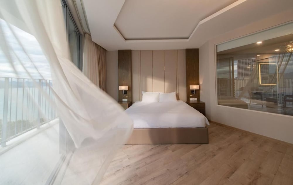 Executive Double Room, Sea View
