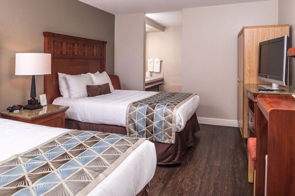 Double Room - Photo 3
