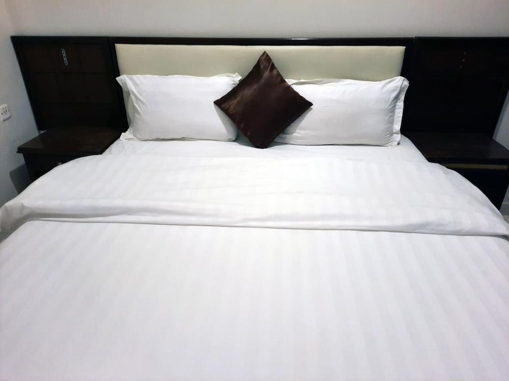Deluxe Room - Photo 2