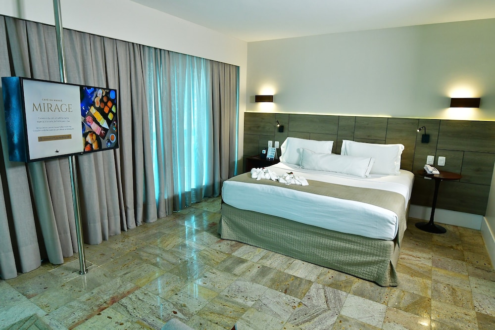 Suite - Photo 4