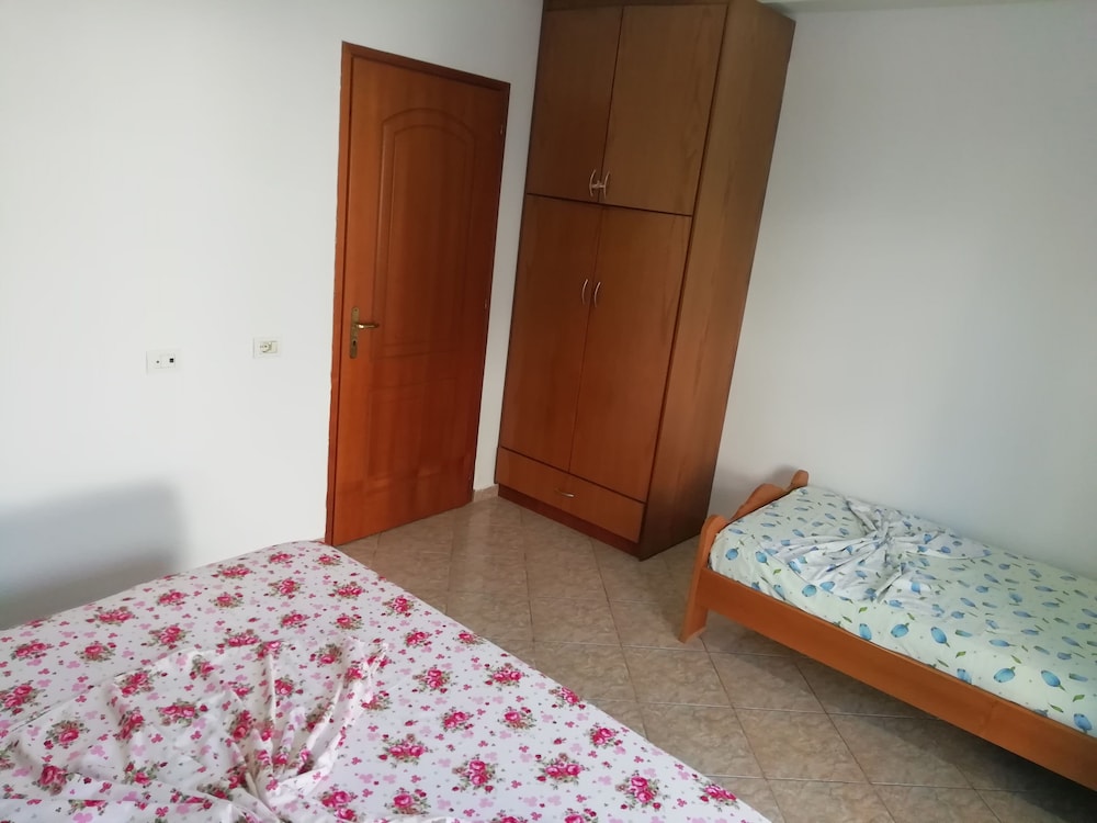 Apartment, Balcony