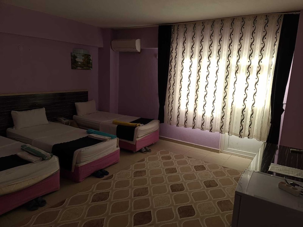 Comfort Triple Room photo 3