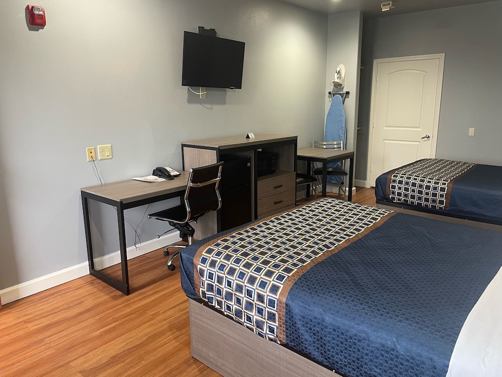 Double Room - Photo 3
