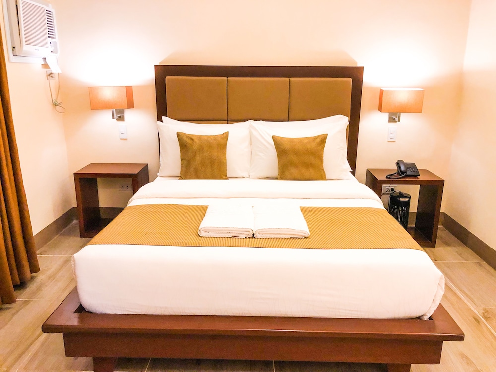 Superior Room, 1 Queen Bed photo 1