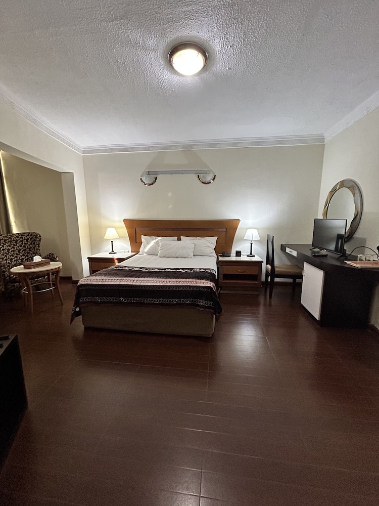 Deluxe Double Room photo 2
