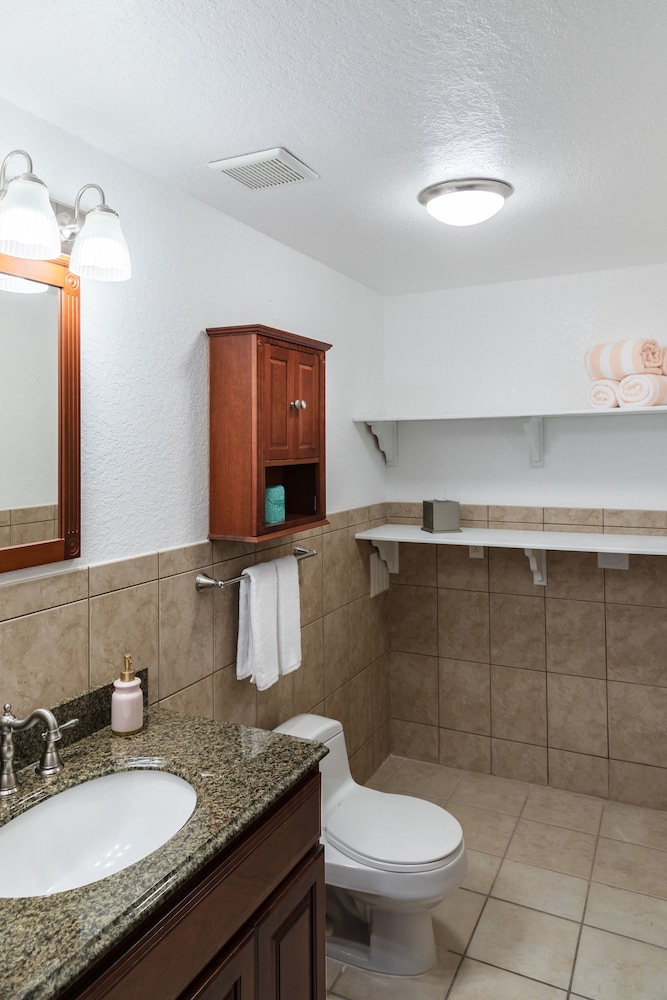 Family Suite, 2 Bedrooms, Accessible