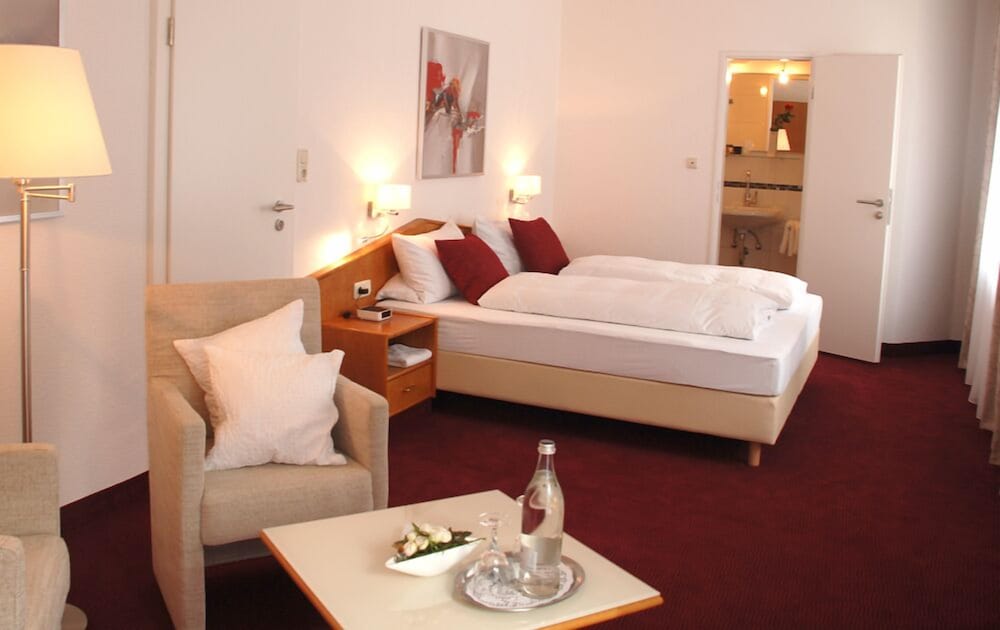 Standard Double Room photo 2