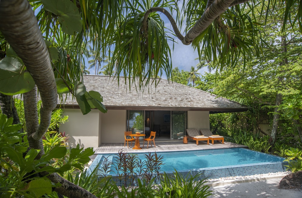 Villa, 1 Bedroom (Sunset Beach Pool Villa) photo 2