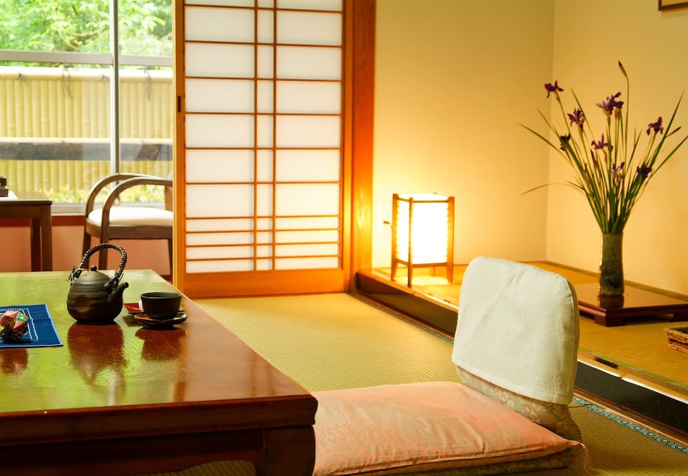 Traditional Room, Smoking, Private Bathroom (Japanese-Style) photo 2
