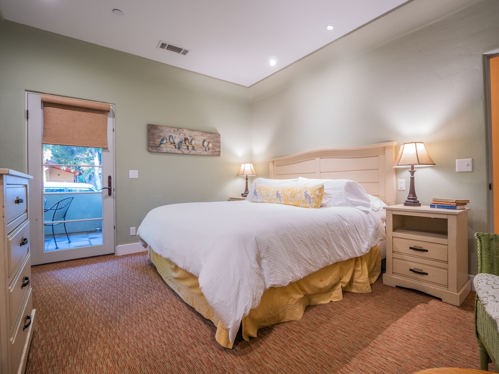 Luxury Villa Suite 1 photo 3