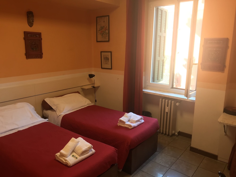 Double Room (Giulietta)