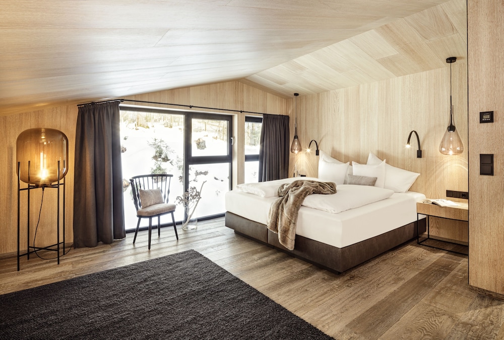 Penthouse Suite Deluxe photo 2