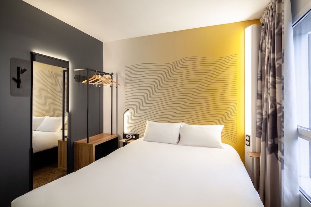 Double Room - Photo 8