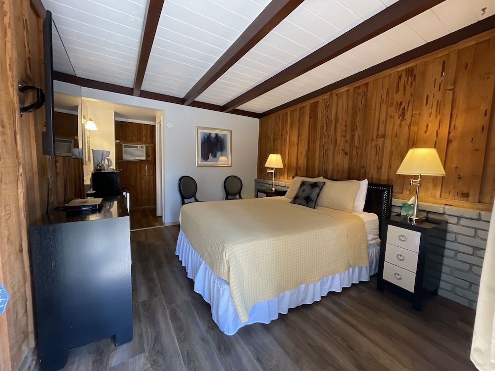 Basic Room - Photo 1