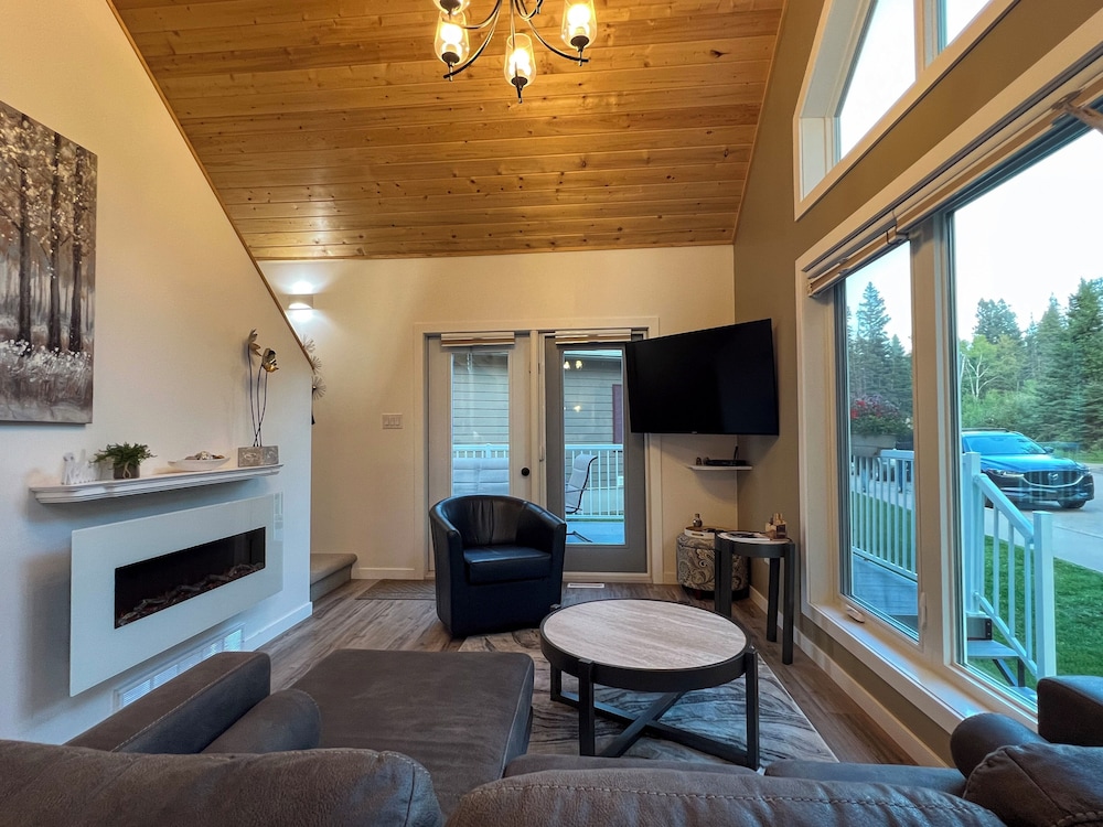 Cabin, 2 Bedrooms photo 1