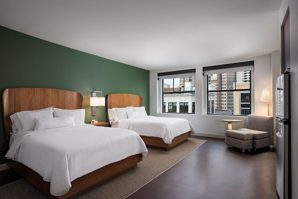 Room, 2 Queen Beds - Photo 2