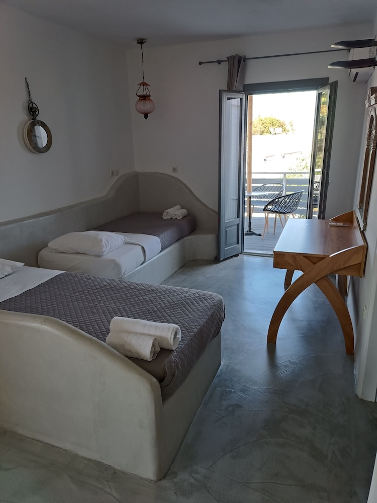 Standard Room - Photo 1