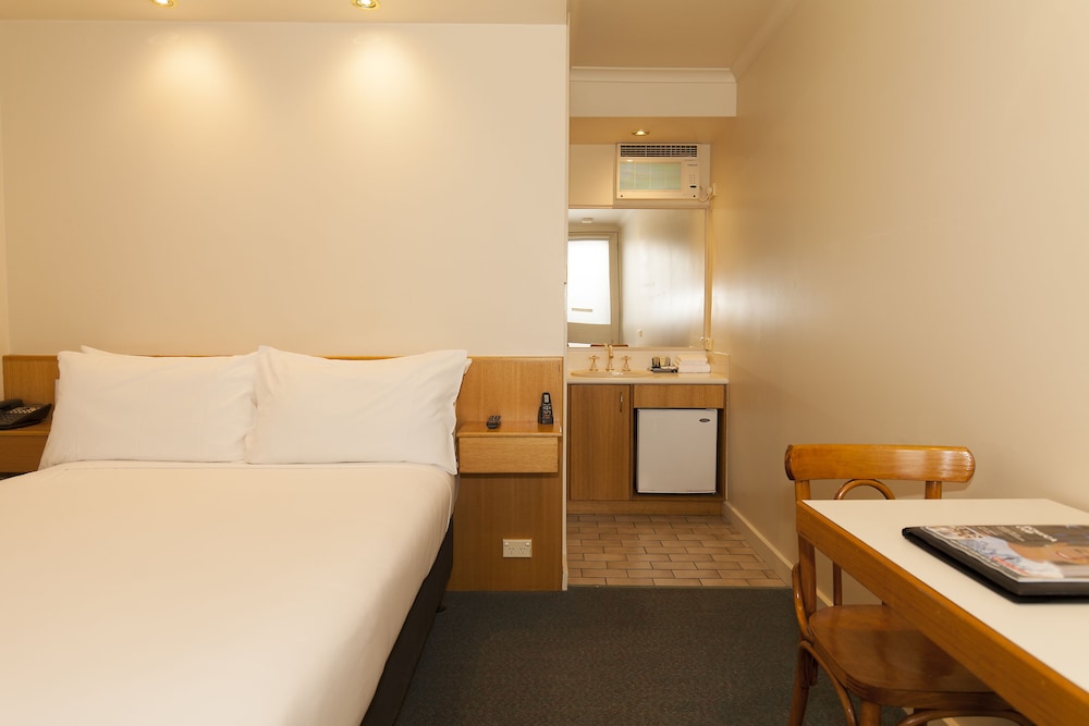 Basic Double Room - Photo 3