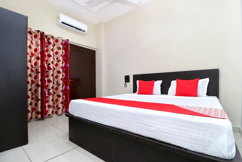Double Room, 1 King Bed photo 2