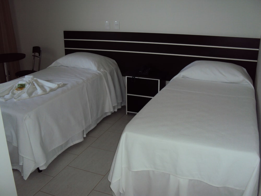 Deluxe Twin Room, 2 Twin Beds photo 3