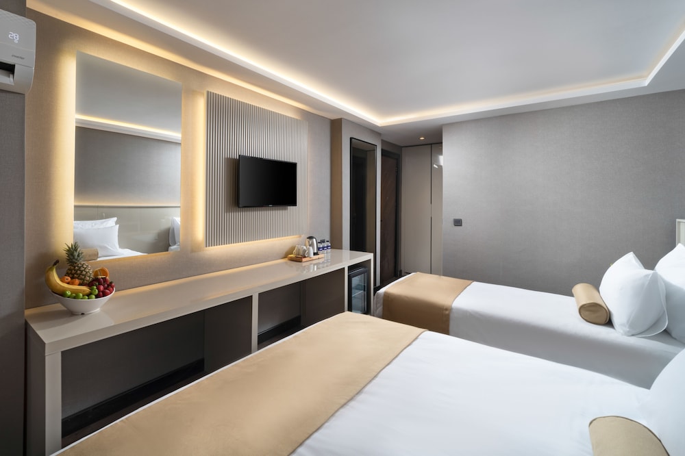 Standard Triple Room photo 2