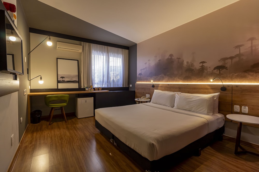 Premium Room, 1 Queen Bed