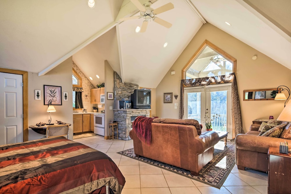 House (2 Bedrooms) photo 3