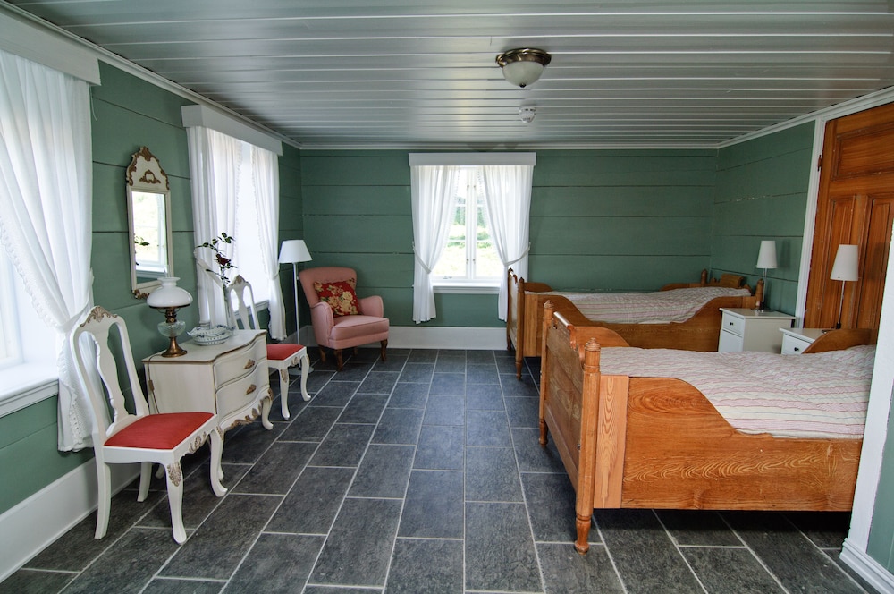 Double or Twin Room photo 2