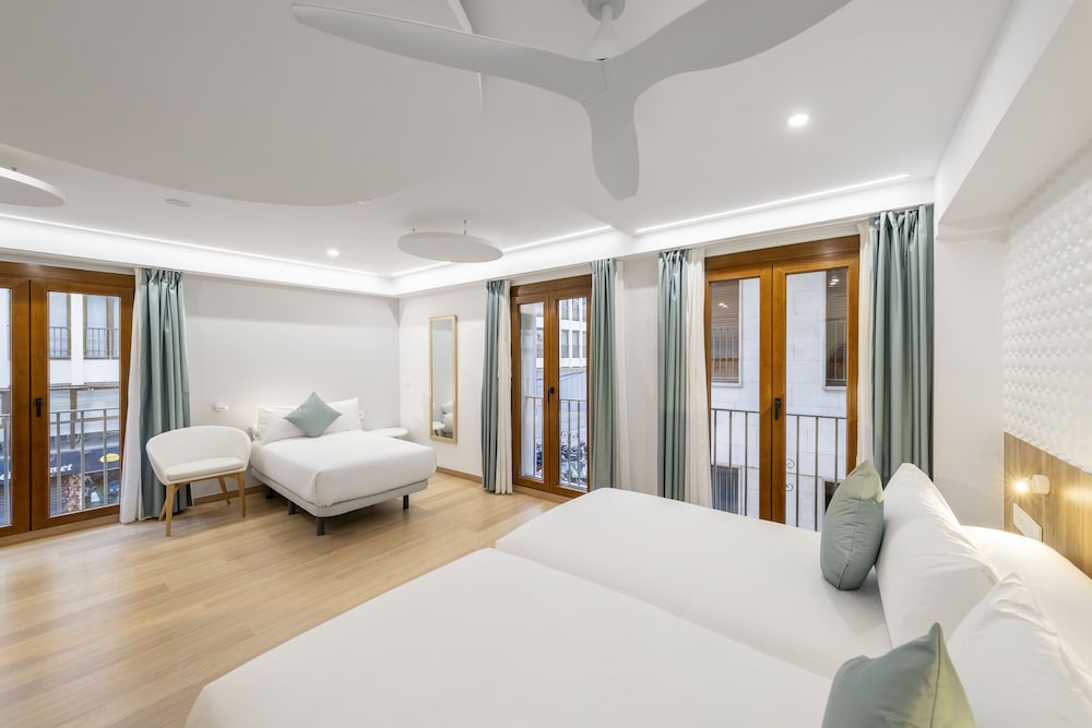 Habitación Triple Superior, 3 Camas Individuales