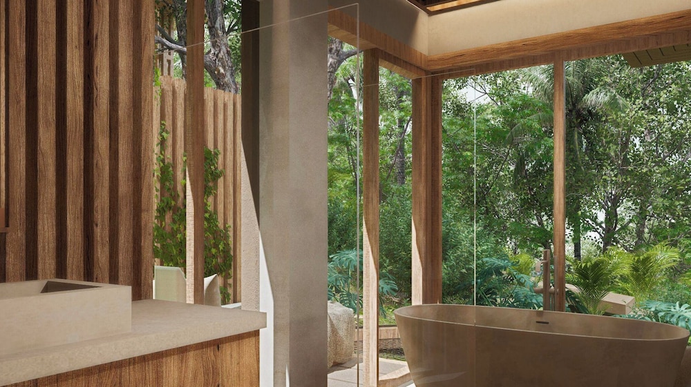 Accessible Queen Villa photo 2