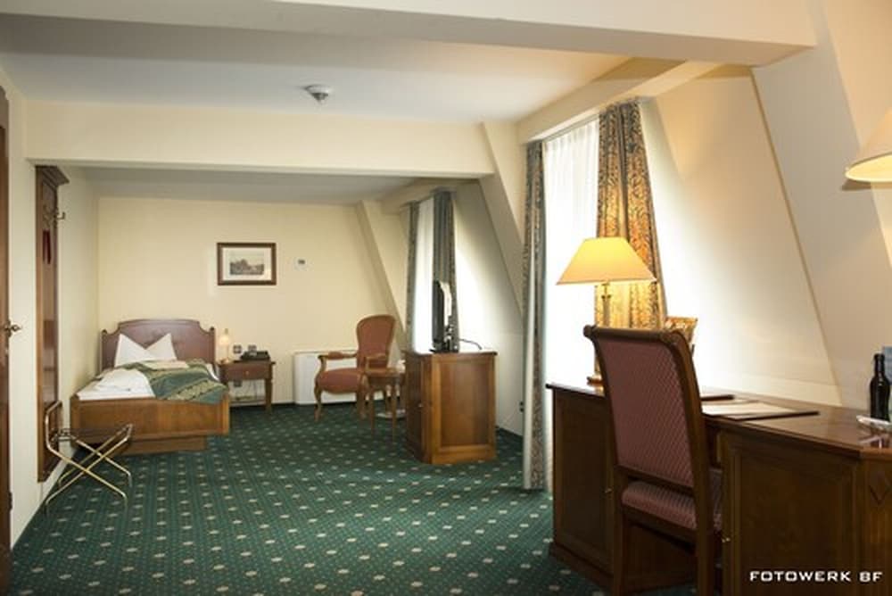 Business Single Room photo 2