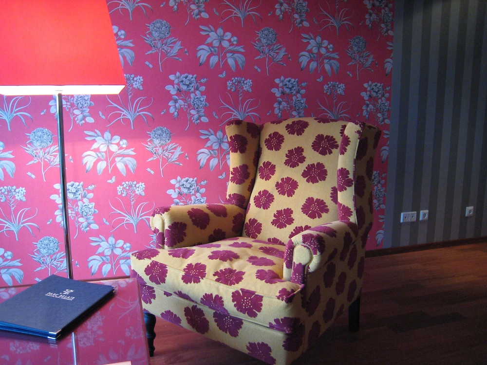 Suite - Photo 7