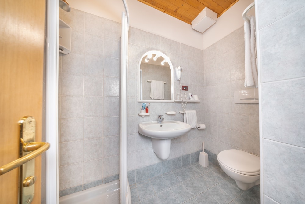 Double Room Single Use photo 3