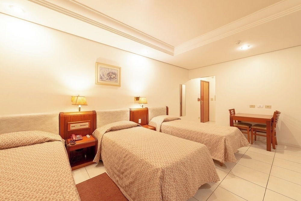 Standard Triple Room - Photo 7