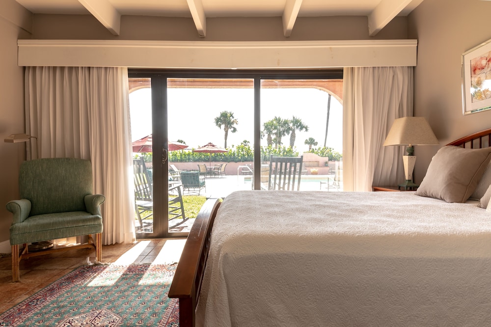 Standard Room, Pool View, Garden Area - Photo 1