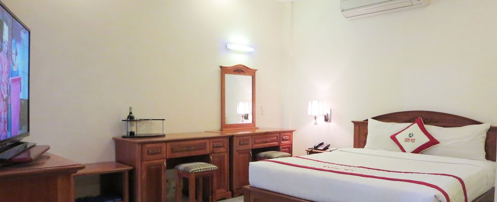 Junior Room