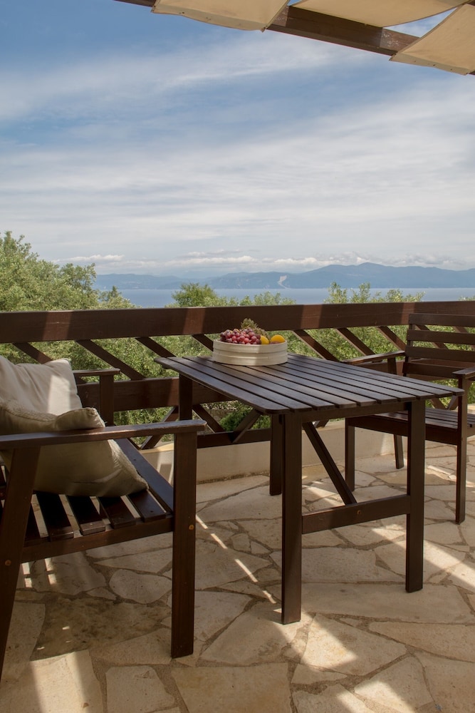 Superior Apartment, Sea View photo 3