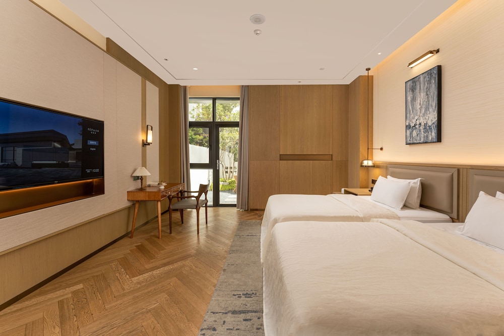 Comfort Twin Room, Courtyard View
