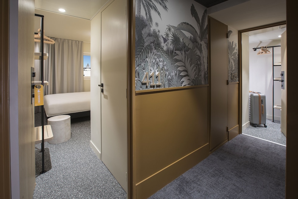 Standard Double Room - Photo 3